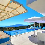 4 Bedroom With Seaviews Kalkan