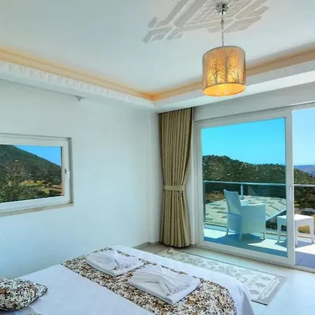 4 Bedroom With Seaviews Kalkan