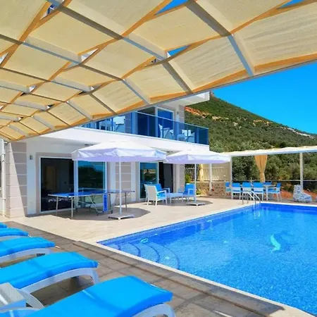 Vila 4 Bedroom With Seaviews