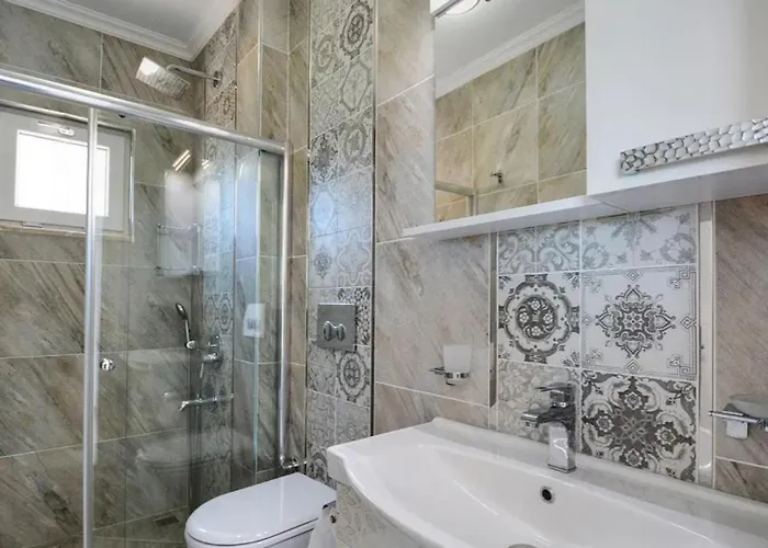 4 Bedroom With Seaviews
