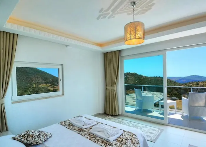 4 Bedroom With Seaviews 卡尔坎