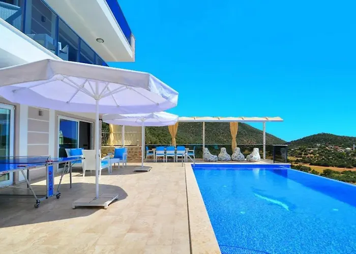4 Bedroom With Seaviews