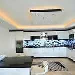 Вилла 4 Bedroom With Seaviews Калкан
