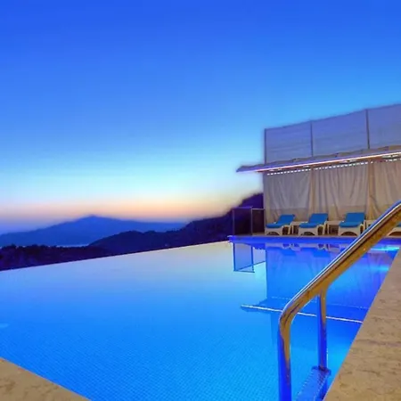 4 Bedroom 2630 Villa Kalkan