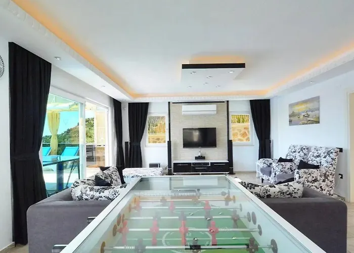 4 Bedroom With Seaviews Kalkan